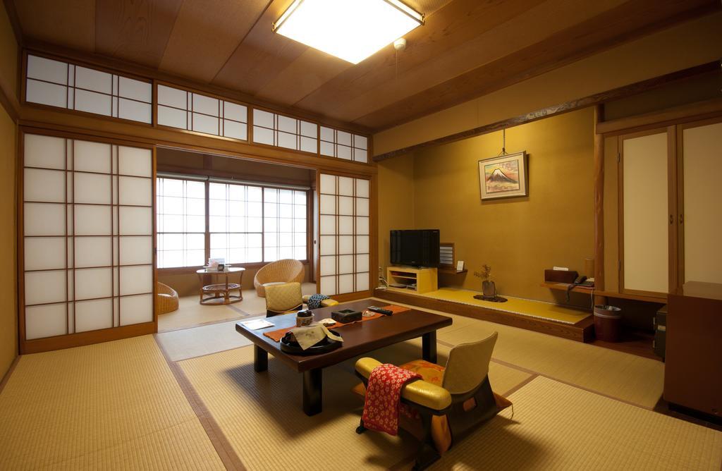Fujinoyu Hotell Matsumoto Rum bild